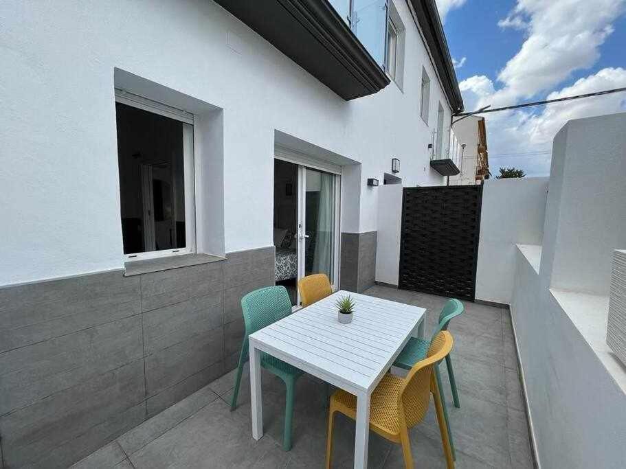 XVIII B Suite Apartamentos Morales & Arnal รอนดา ภายนอก รูปภาพ
