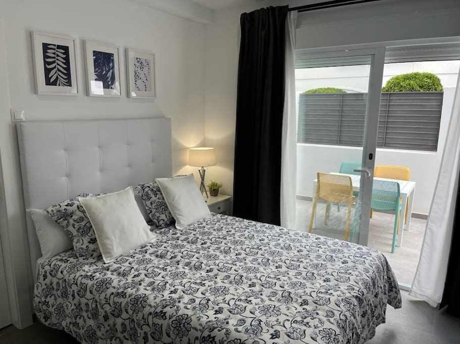 XVIII B Suite Apartamentos Morales & Arnal รอนดา ภายนอก รูปภาพ