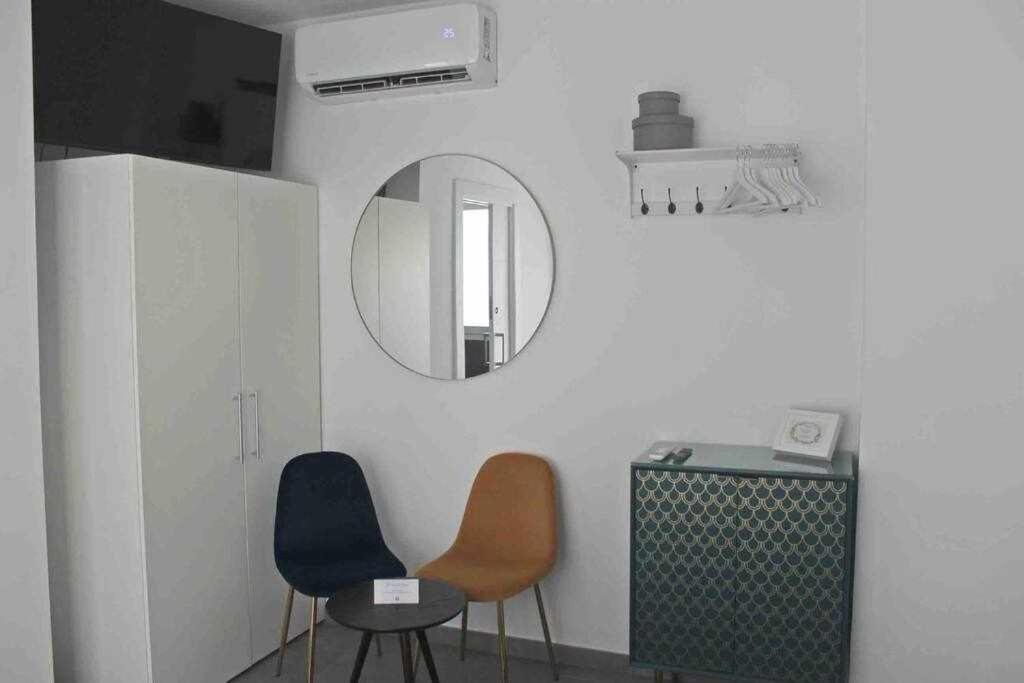 XVIII B Suite Apartamentos Morales & Arnal รอนดา ภายนอก รูปภาพ